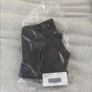 Ruby Ribbon Shaping Brief M